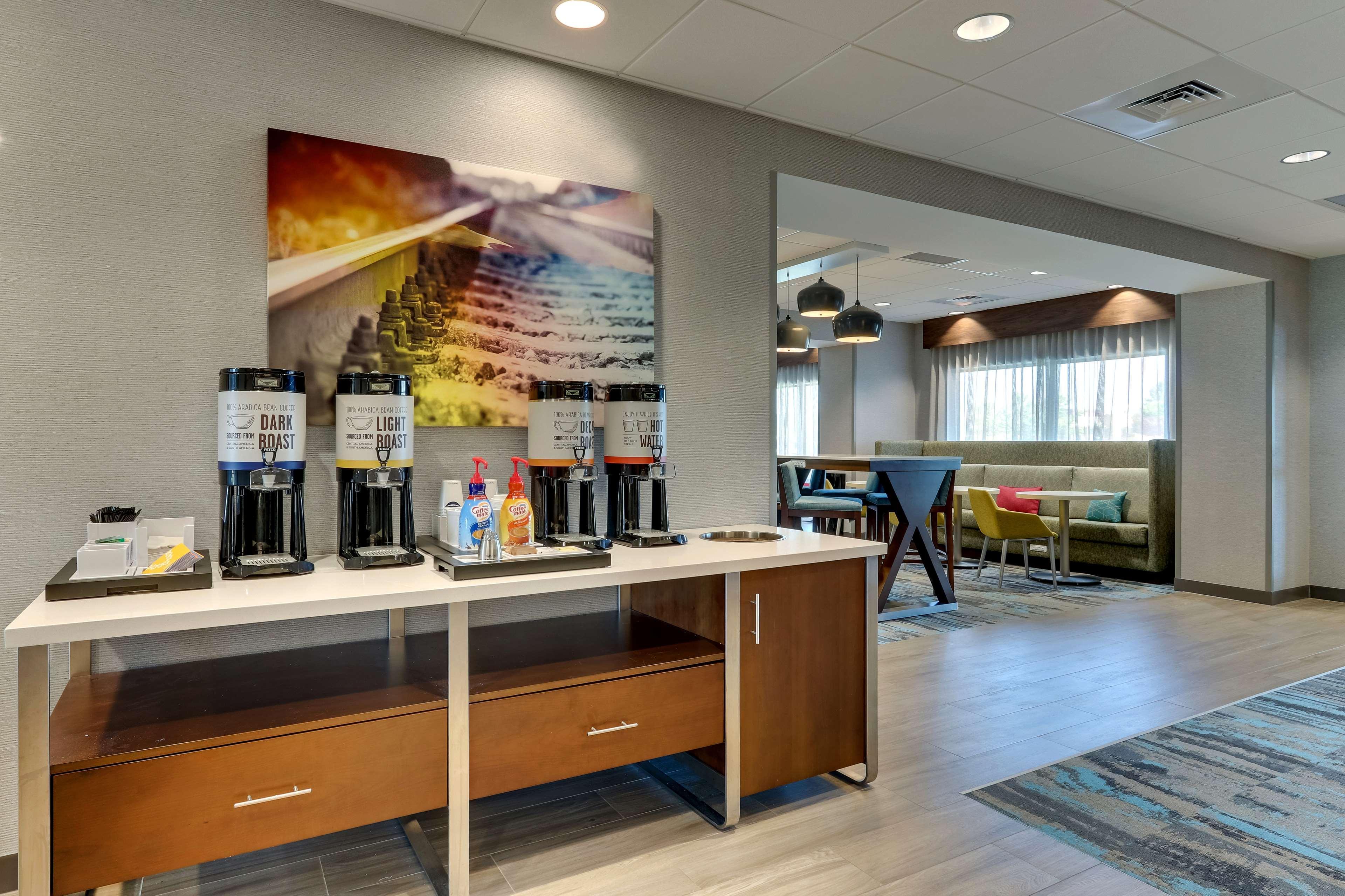 Hampton Inn Lebanon, In Luaran gambar